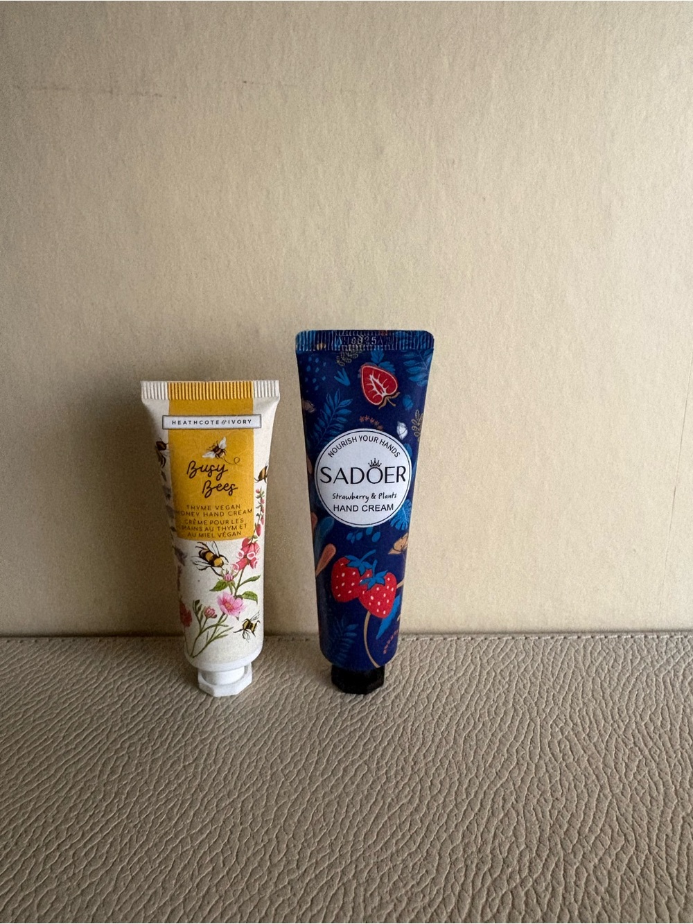 New Hand Cream-busy Bee Thyme Vegan And Sadoer Strawberry And Plants